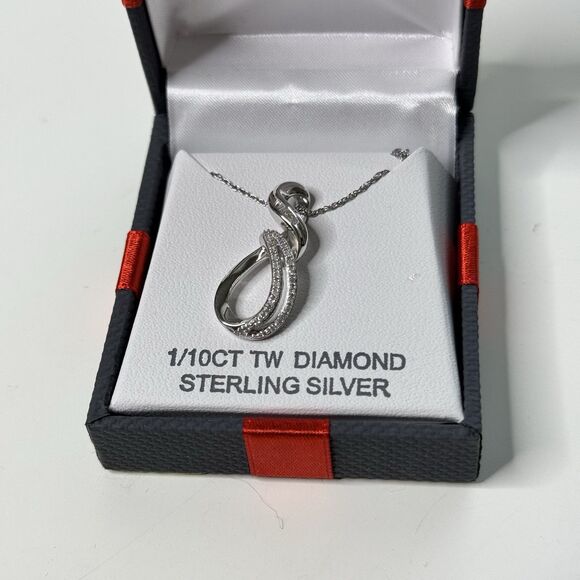 Sterling Silver Twist Infinity Pendant Necklace 18" Chain 1/10 CTTW Diamonds NEW - Picture 1 of 5